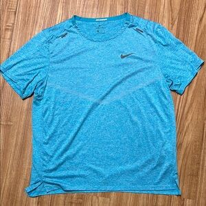 Nike Men's Blue Athletic Shirt - Large
